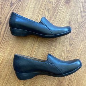 Dansko Dress Loafers Size 39 (8 US)